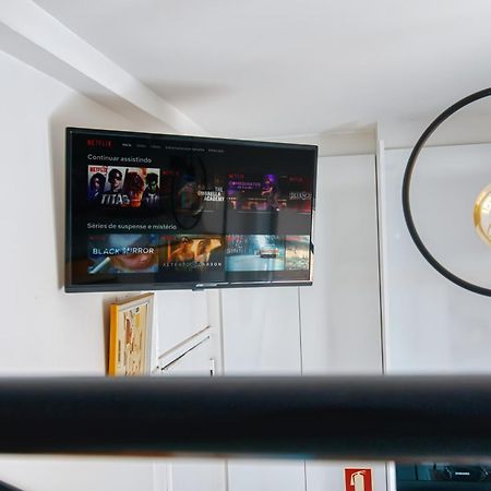 Ferienwohnung Historic Gem & Modern Loft In The Heart Of Lissabon Exterior foto