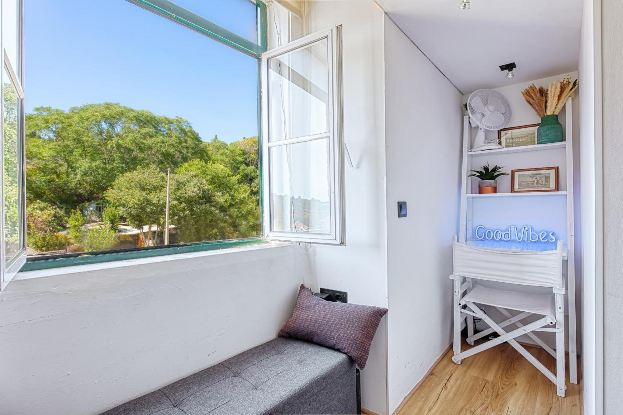 Ferienwohnung Historic Gem & Modern Loft In The Heart Of Lissabon Exterior foto
